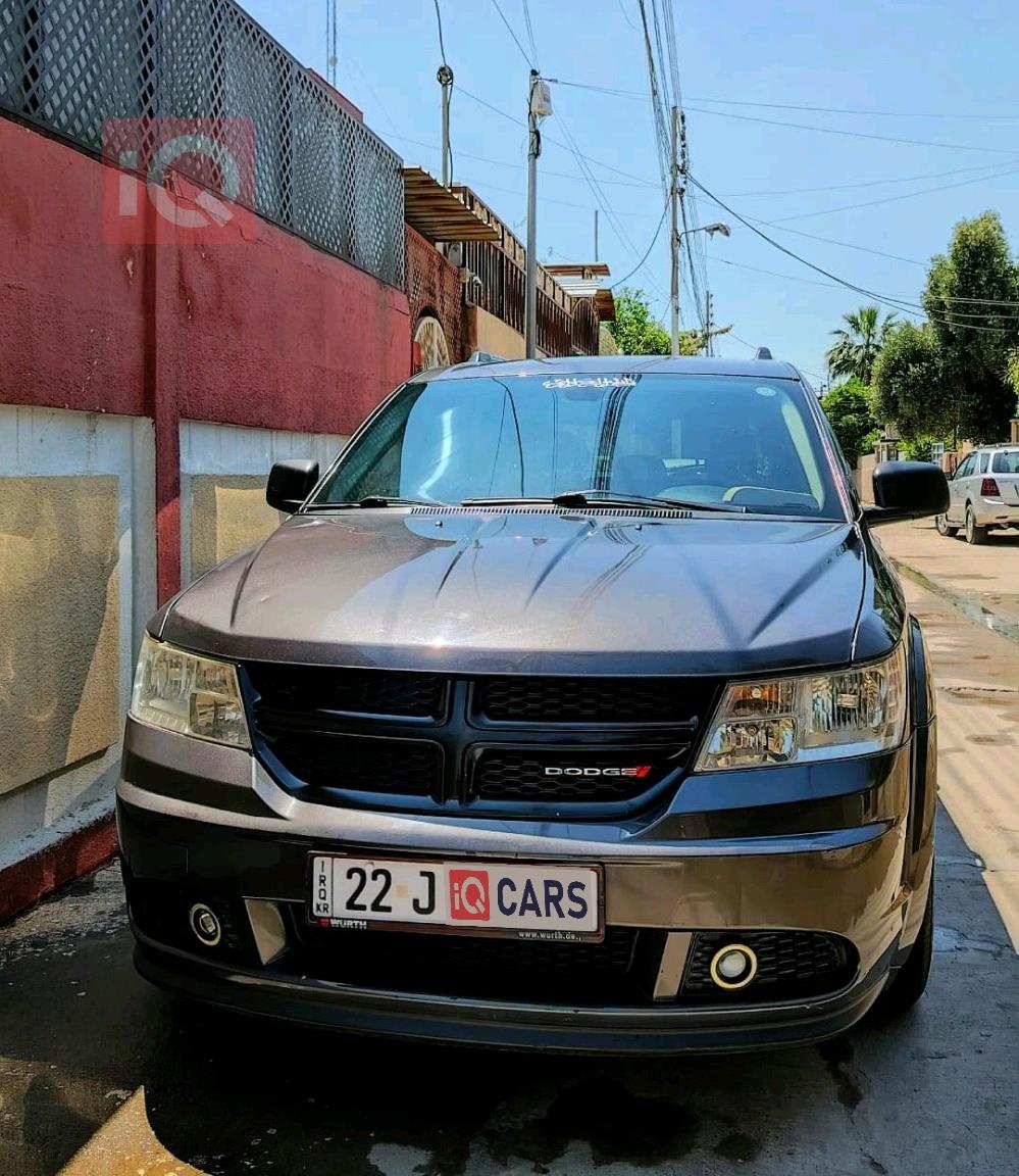 دودج جورني